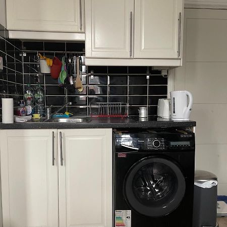 Studio Flat London Finchley Rd Nw11 Exteriör bild