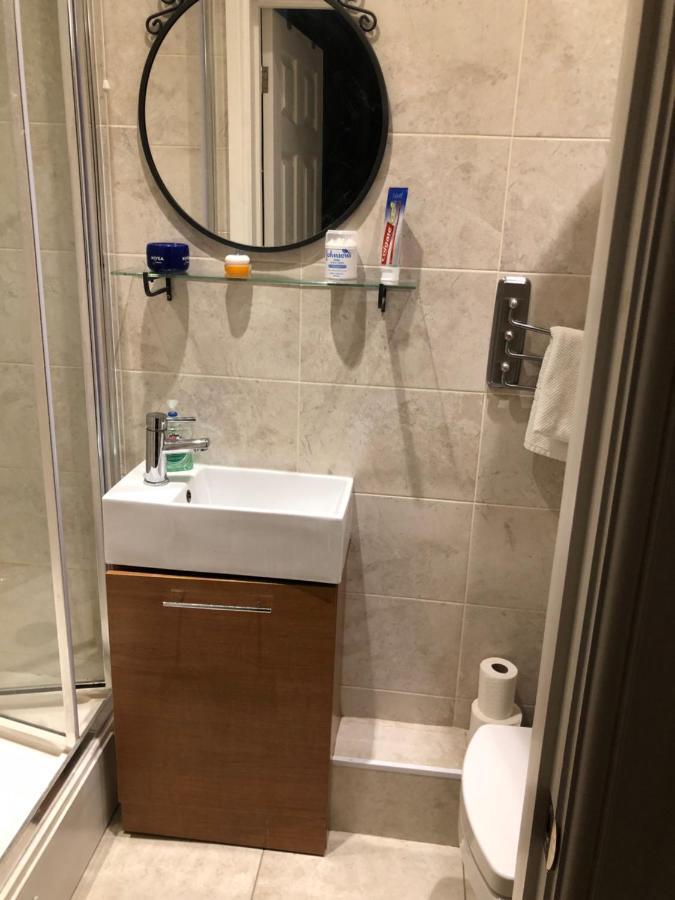 Studio Flat London Finchley Rd Nw11 Exteriör bild